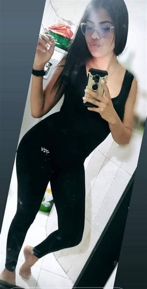 Isabella Urbzz : r/compare.